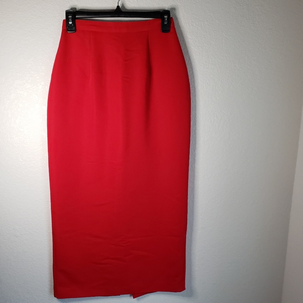 Mirage Collection Women's Red Skirt size 4P